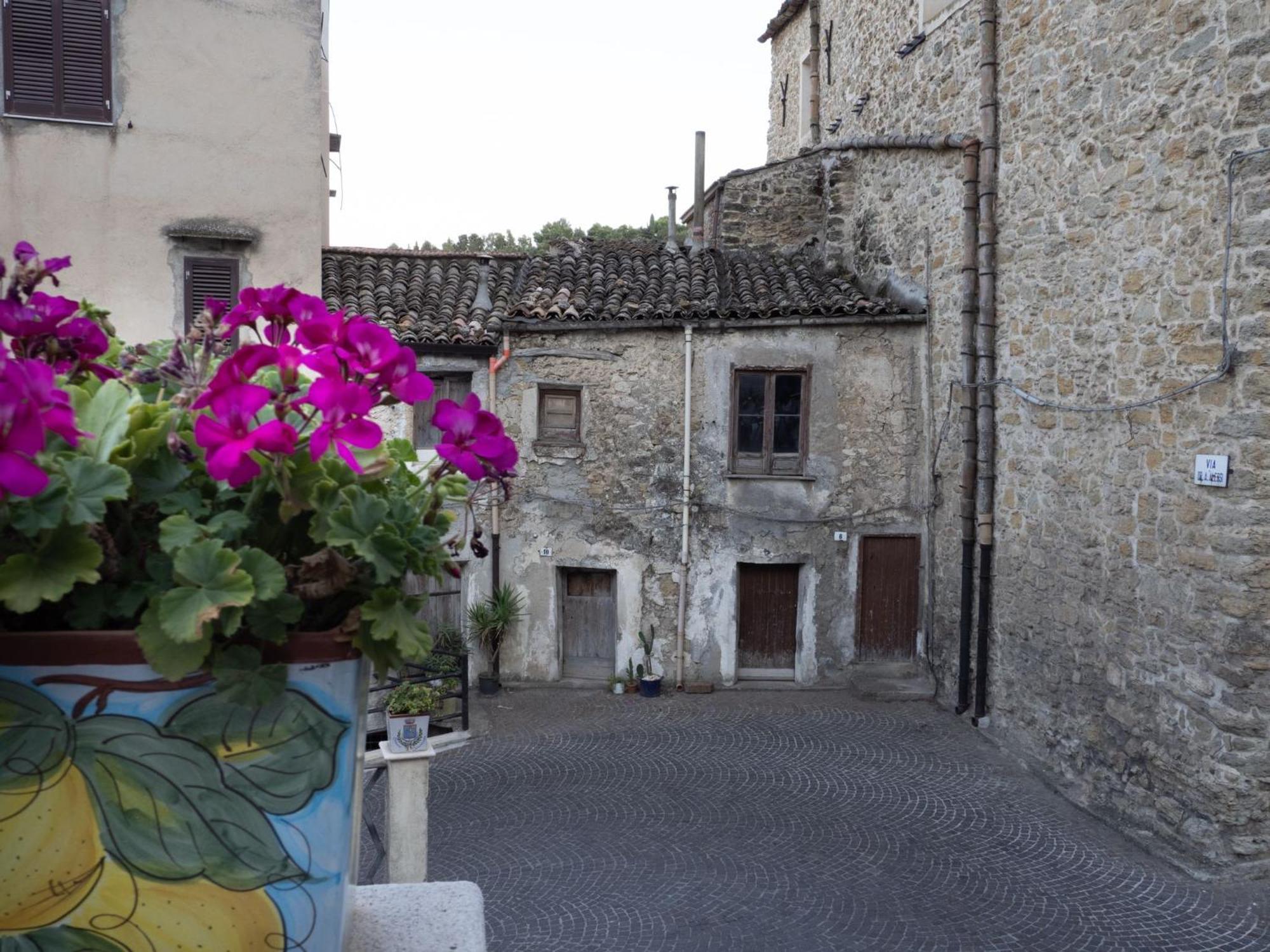 La Casa Della Nonna Apartment Cammarata Exterior photo